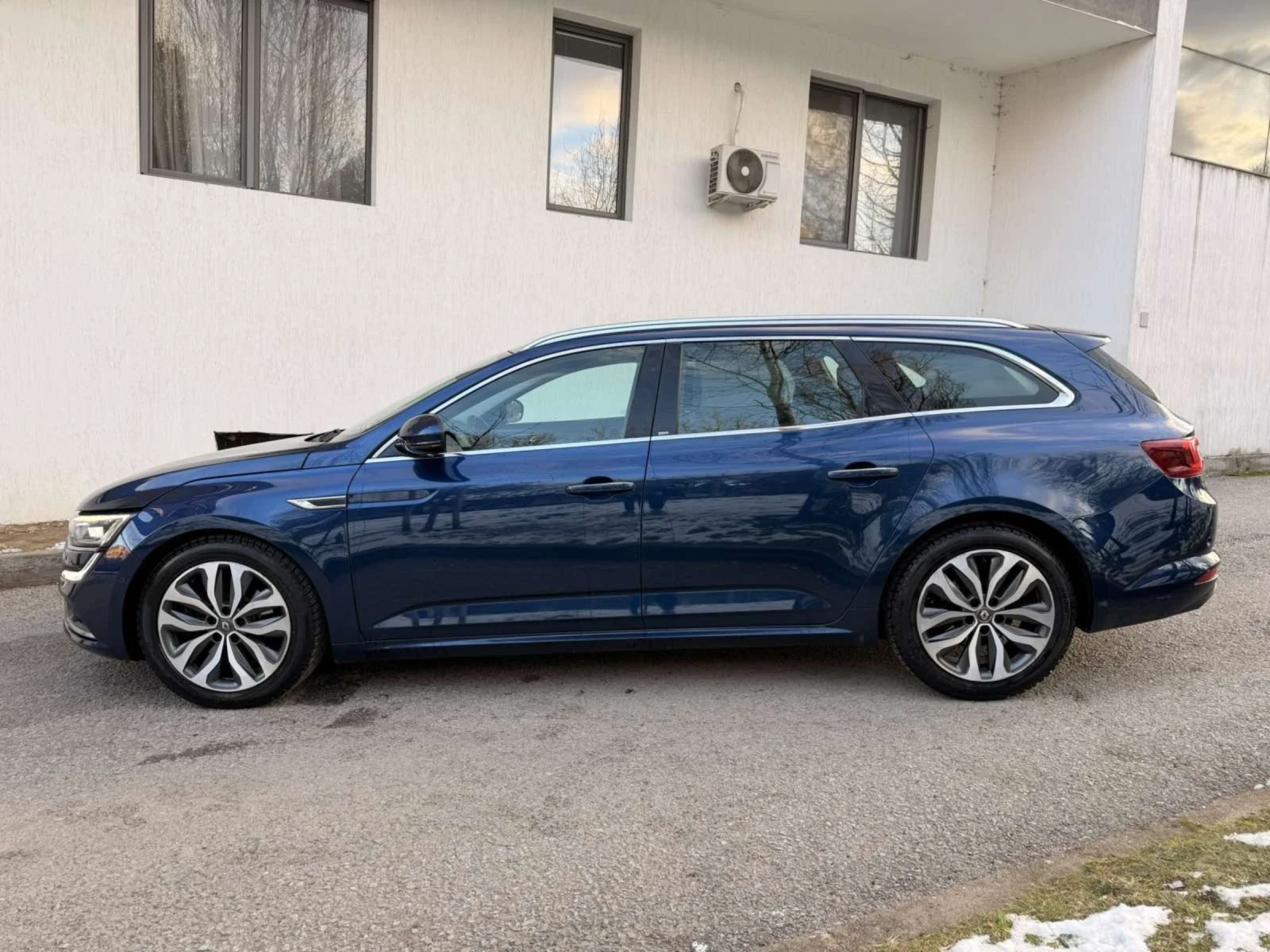 Renault Talisman 1.6DCI / РЕГИСТРИРАН / МАСАЖ / КАМЕРА - изображение 4