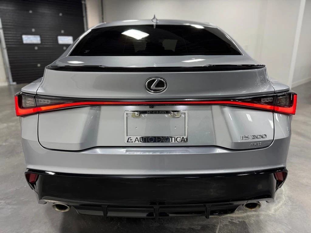 Lexus IS 300 AWD  CARFAX - изображение 4