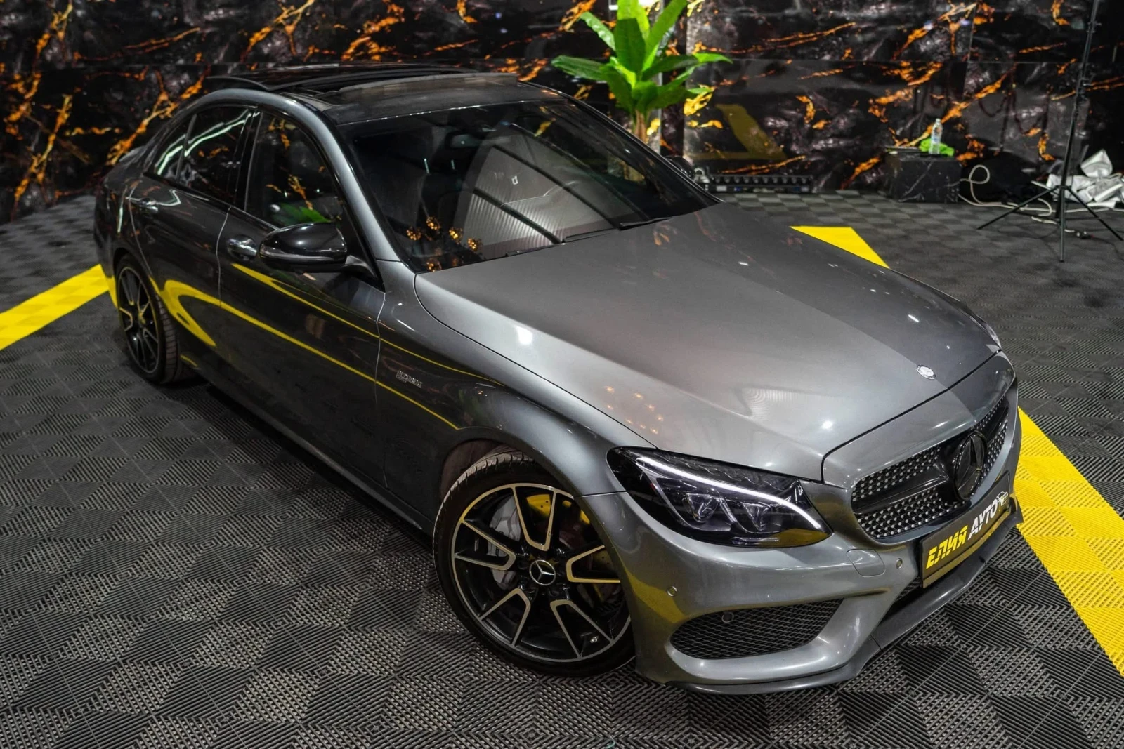 Mercedes-Benz C 43 AMG LED 360 ПАНОРАМА BURMEISTER ЛИЗИНГ 100% - изображение 2