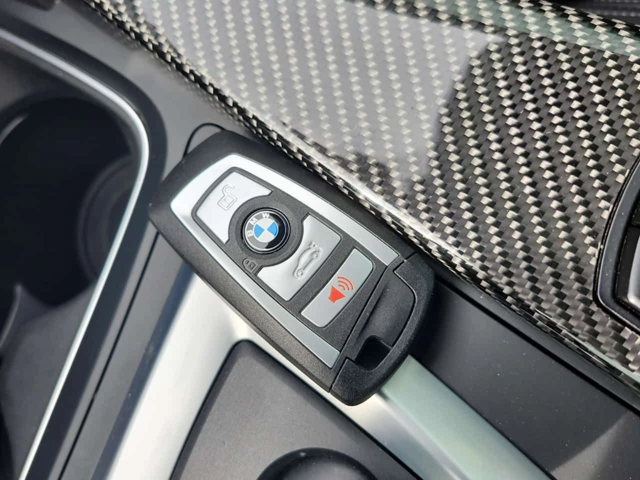 BMW M4 HARMAN KARDON| CARFAX| , снимка 17 - Автомобили и джипове - 54069477