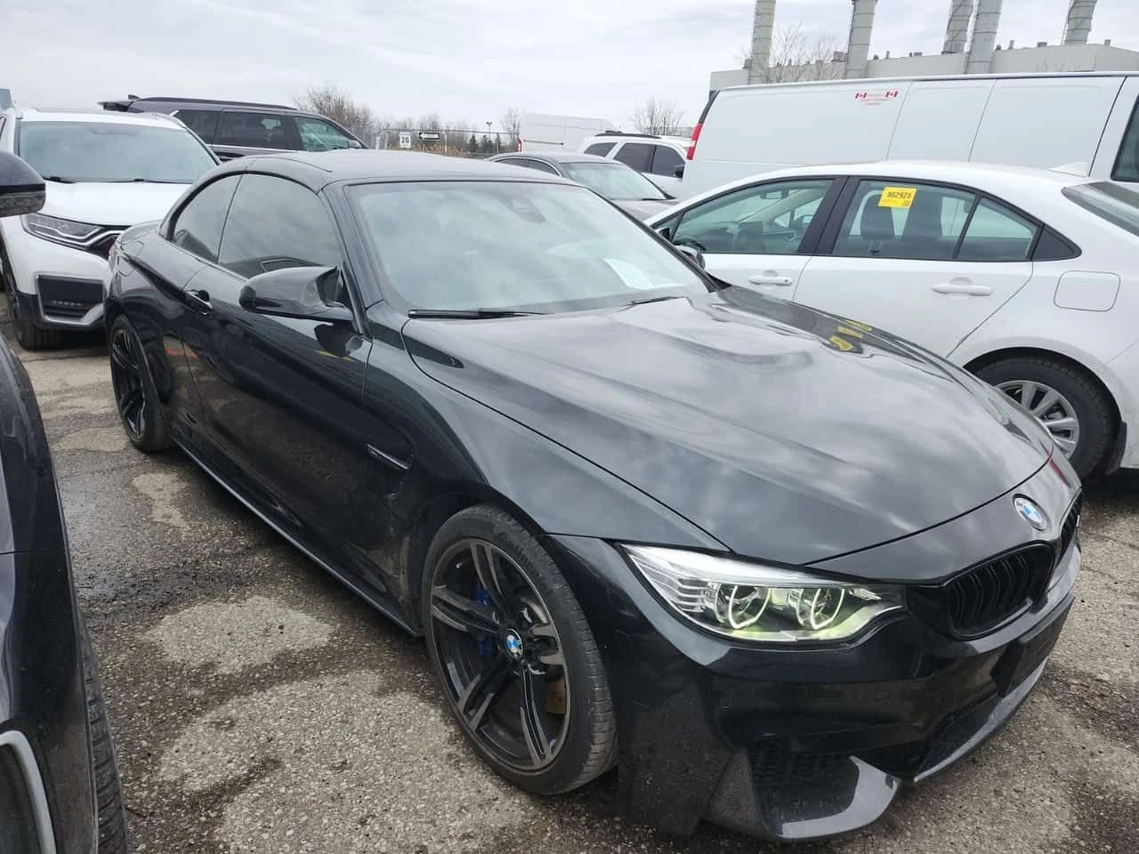 BMW M4 HARMAN KARDON| CARFAX| , снимка 2 - Автомобили и джипове - 54069477