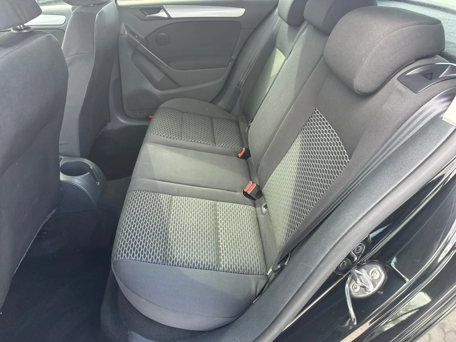 VW Golf 1.4i GAZ, снимка 8 - Автомобили и джипове - 54177688