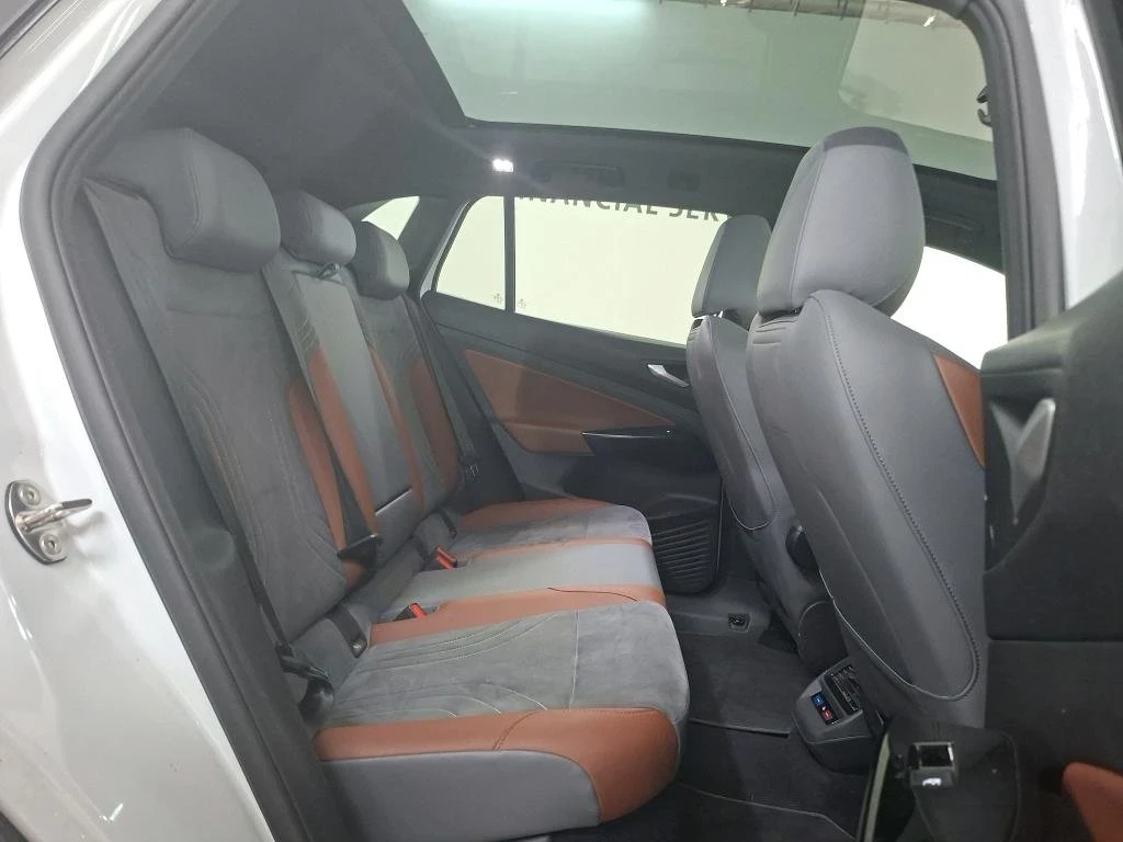 VW ID.4 Pro 1ST MAX 82kwh, снимка 6 - Автомобили и джипове - 54346479