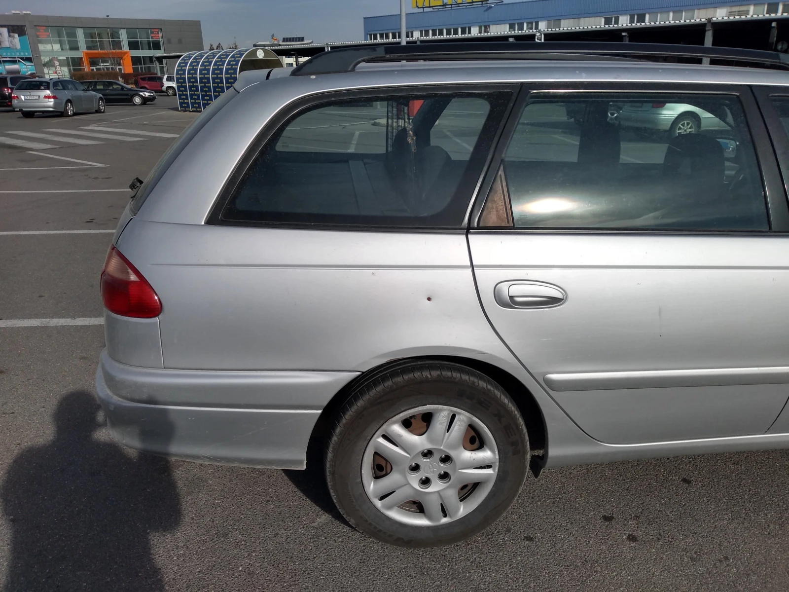 Toyota Avensis 1.8 | Mobile.bg � ����������� 4