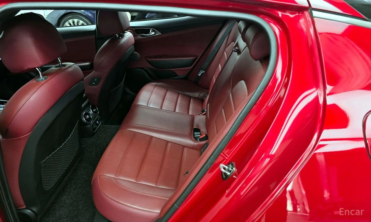 Kia Stinger GT* 3.3* AWD* HEADUP* 360* ������* �����*  | Mobile.bg � ����������� 11