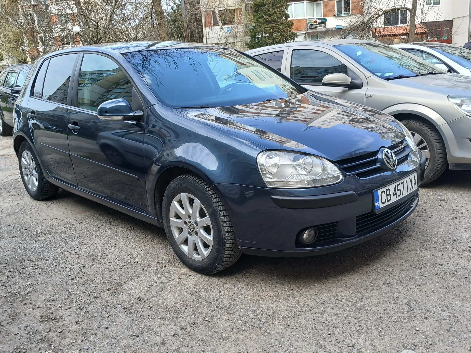 VW Golf, снимка 2 - Автомобили и джипове - 55015506