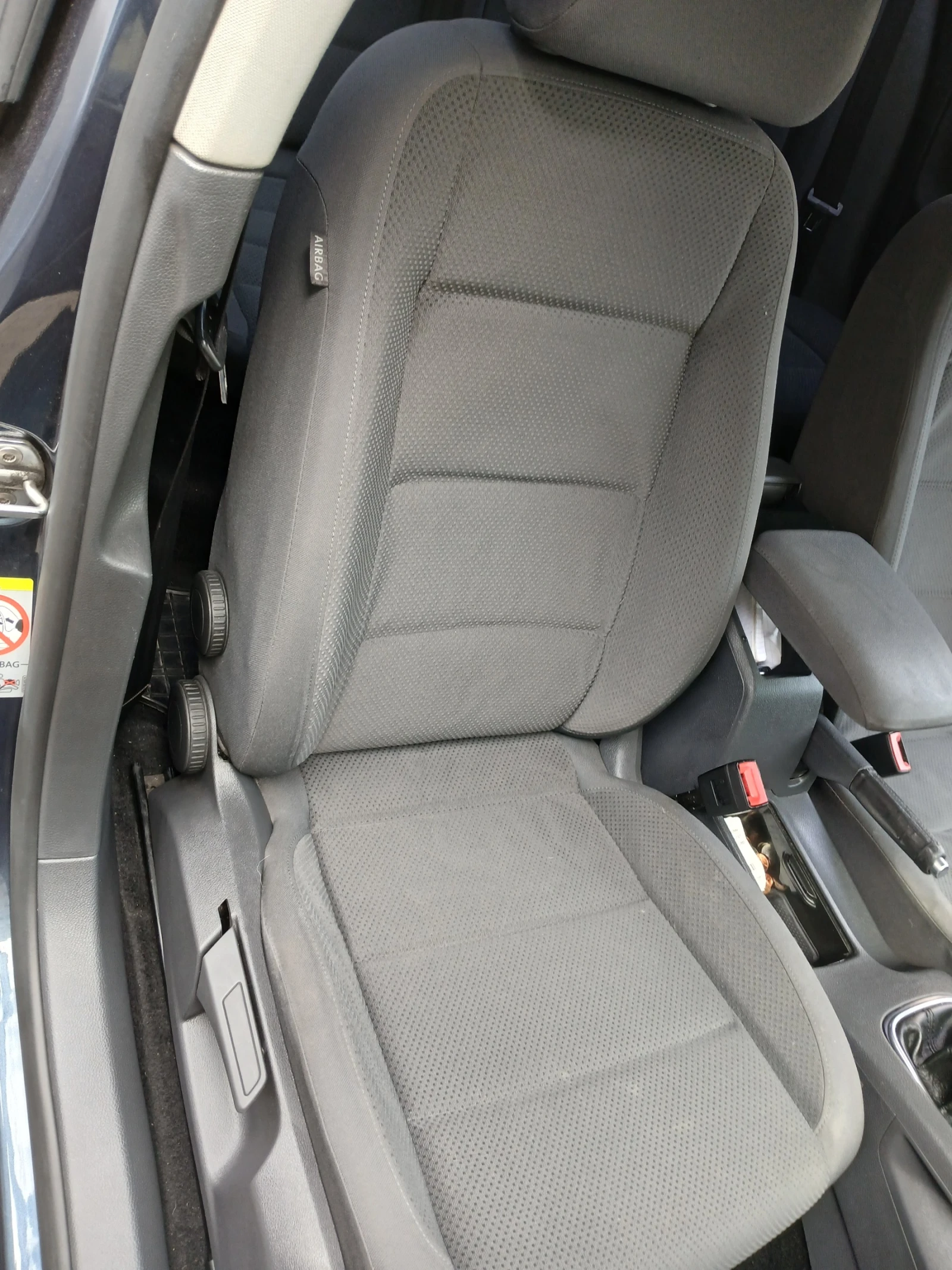 VW Golf, снимка 13 - Автомобили и джипове - 55015506