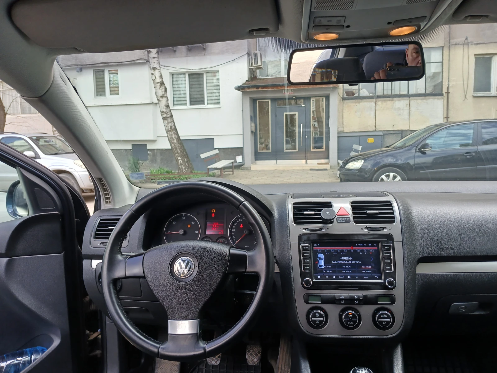 VW Golf, снимка 7 - Автомобили и джипове - 55015506