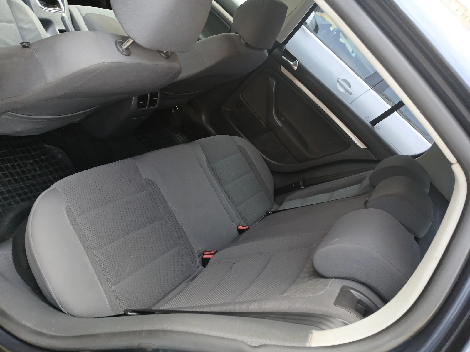VW Golf, снимка 12 - Автомобили и джипове - 55015506