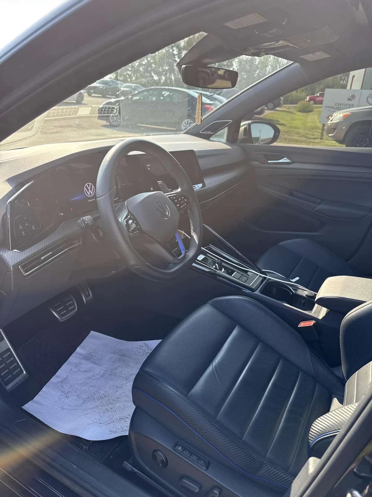 VW Golf * R* DSG * АВТОМОБИЛ БЕЗ ПЪРВОНАЧАЛНА ВНОСКА* , снимка 5 - Автомобили и джипове - 55307496