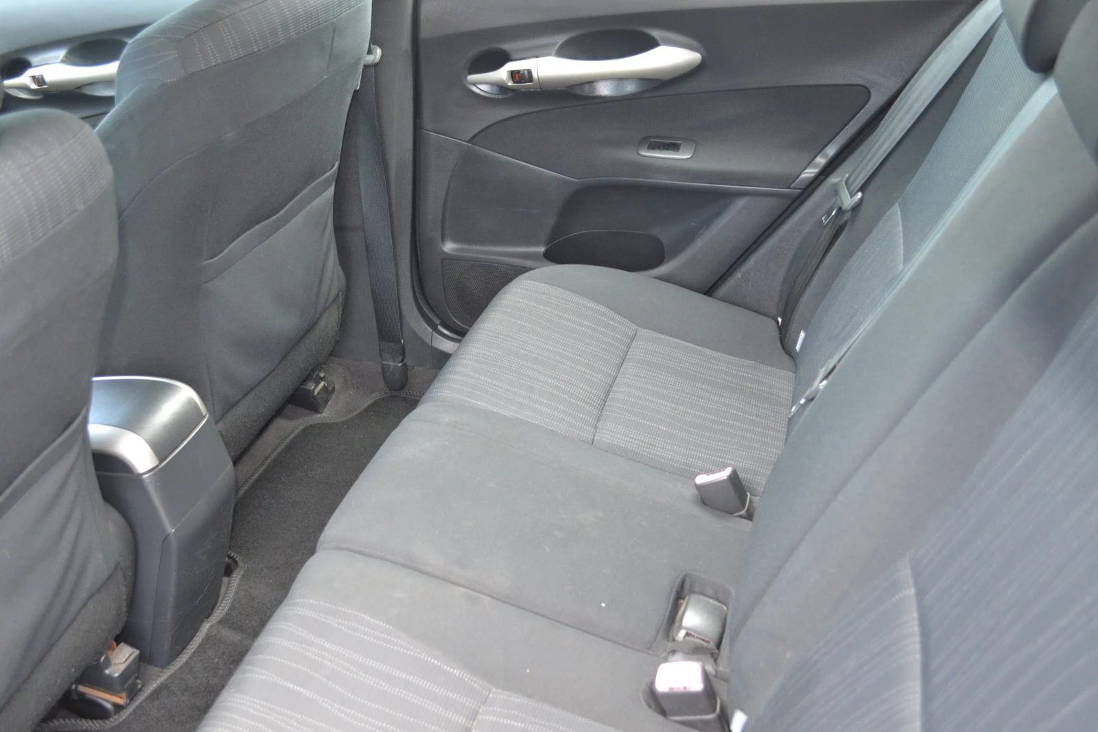 Toyota Auris 1.4D-4D-AVTOMAT, снимка 7 - Автомобили и джипове - 55574574