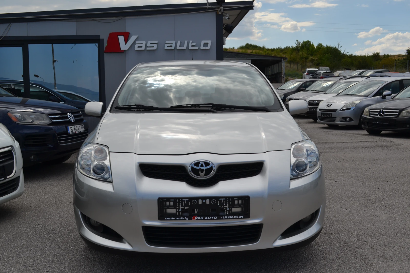 Toyota Auris 1.4D-4D-AVTOMAT