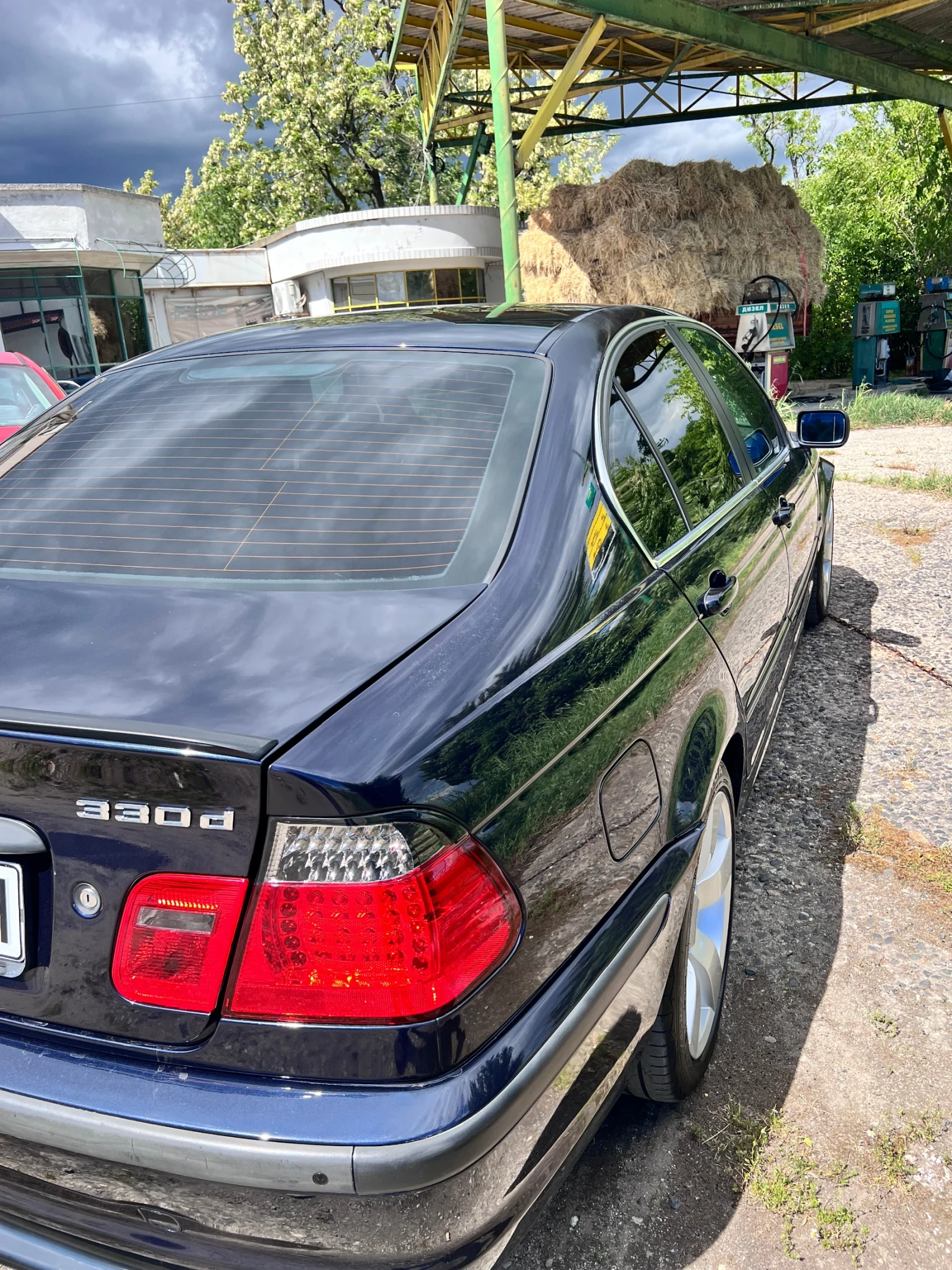 BMW 330, снимка 7 - Автомобили и джипове - 55867832