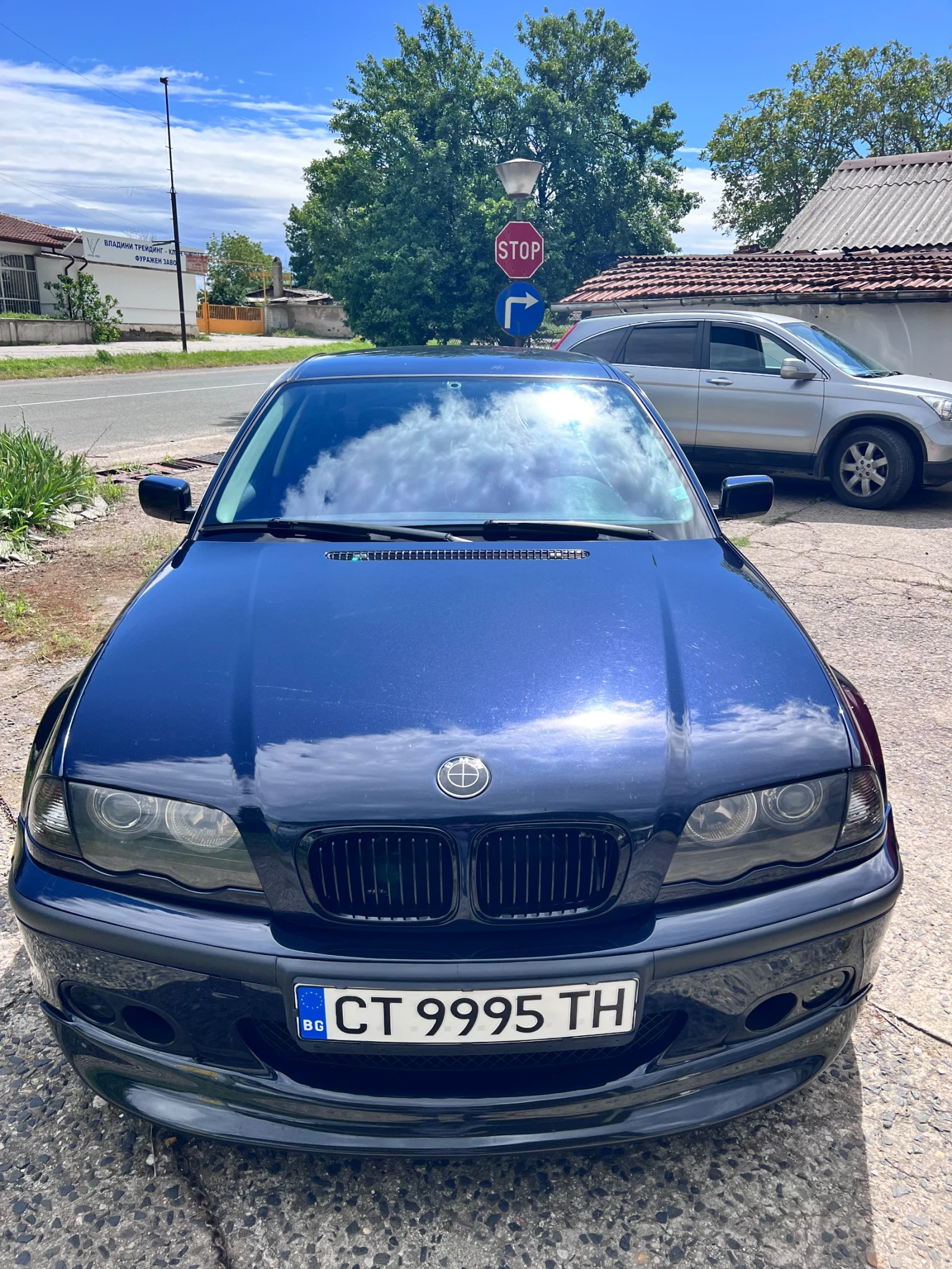 BMW 330, снимка 2 - Автомобили и джипове - 55867832