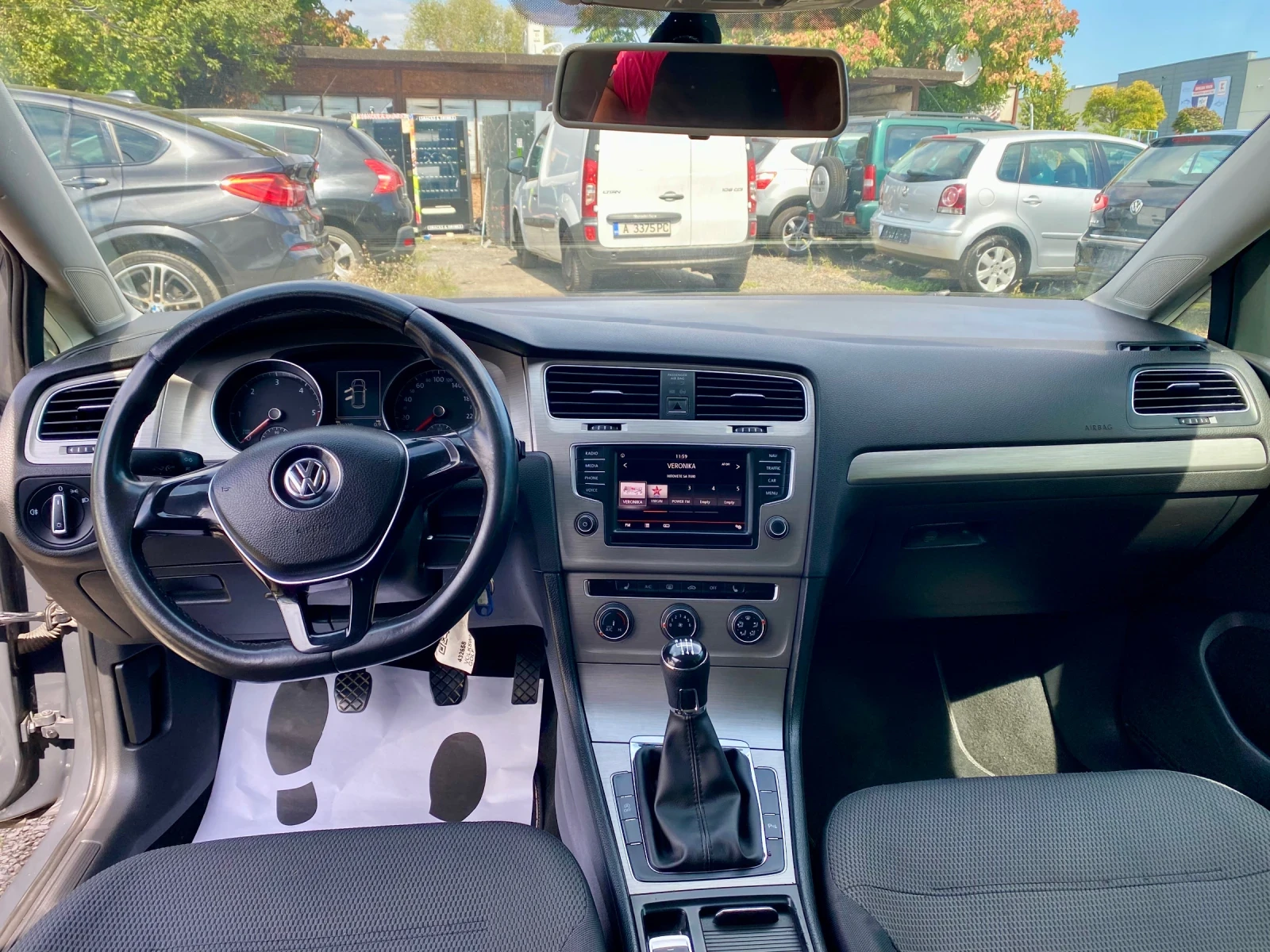 VW Golf, снимка 8 - Автомобили и джипове - 55950867