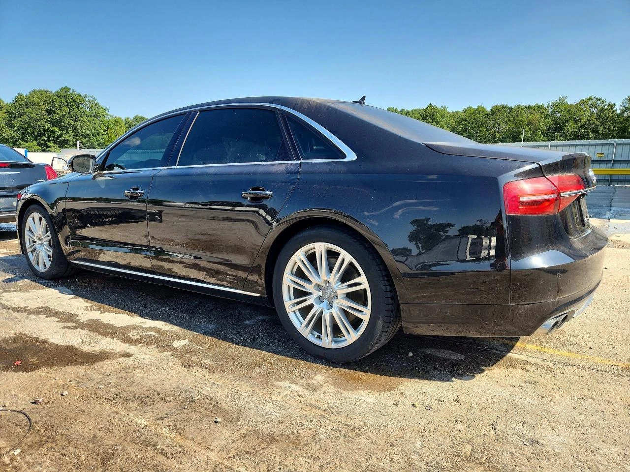 Audi A8 L* MATRIX* HUD* МАСАЖ* B&O 3D* ОБДУХ* FULL, снимка 4 - Автомобили и джипове - 56074478