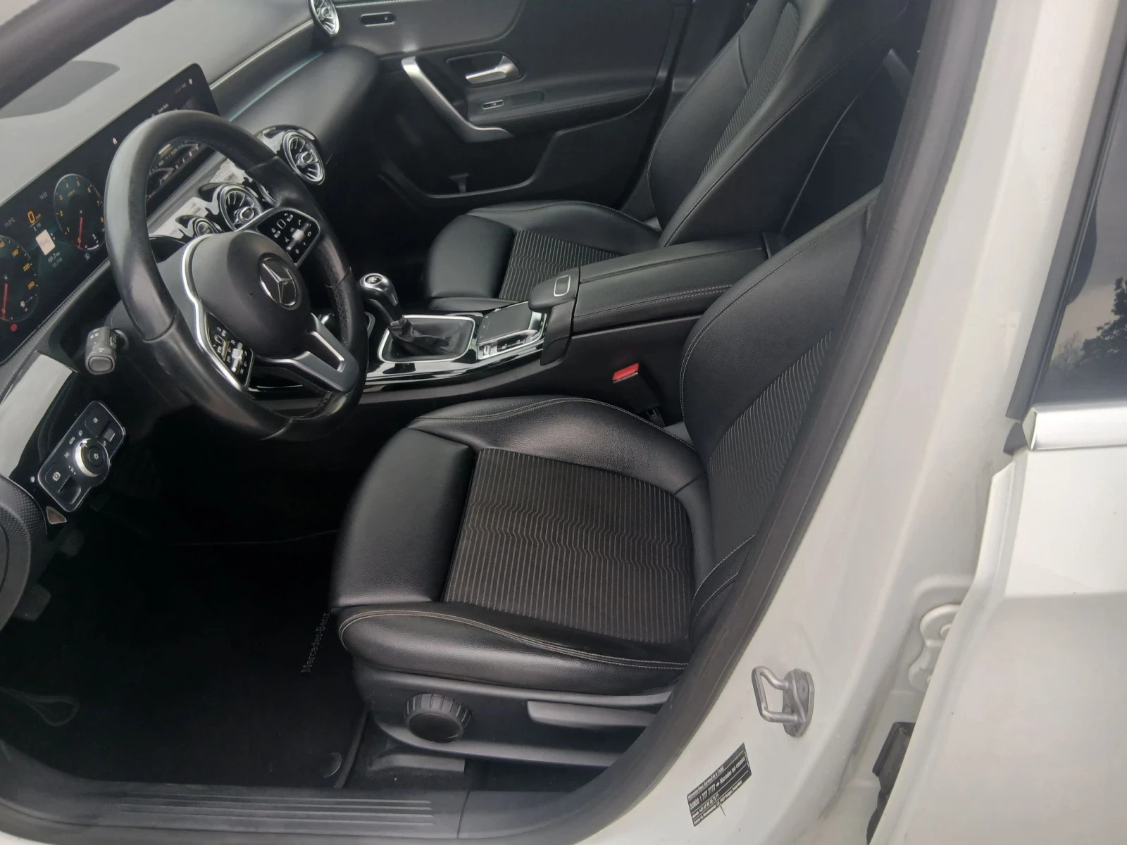 Mercedes-Benz A 200 TURBO - Sport/Comfort - Ambient Lighting  | Mobile.bg � ����������� 11