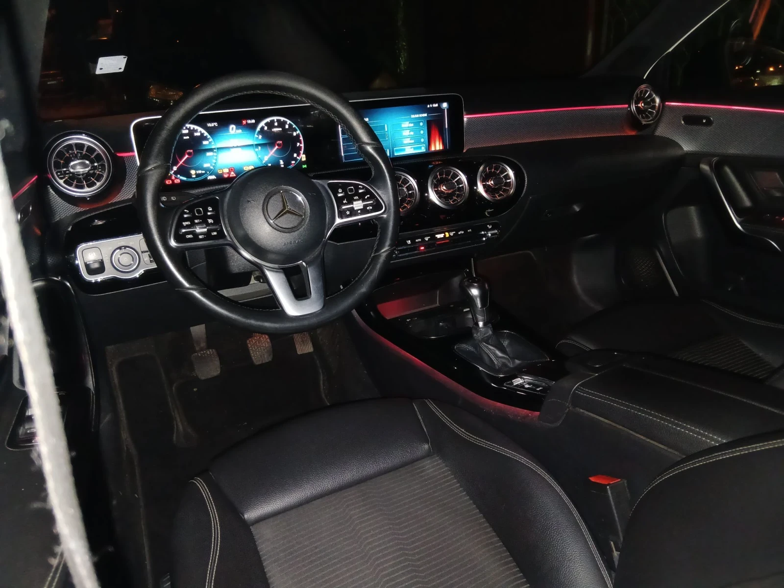 Mercedes-Benz A 200 TURBO - Sport/Comfort - Ambient Lighting  | Mobile.bg � ����������� 15