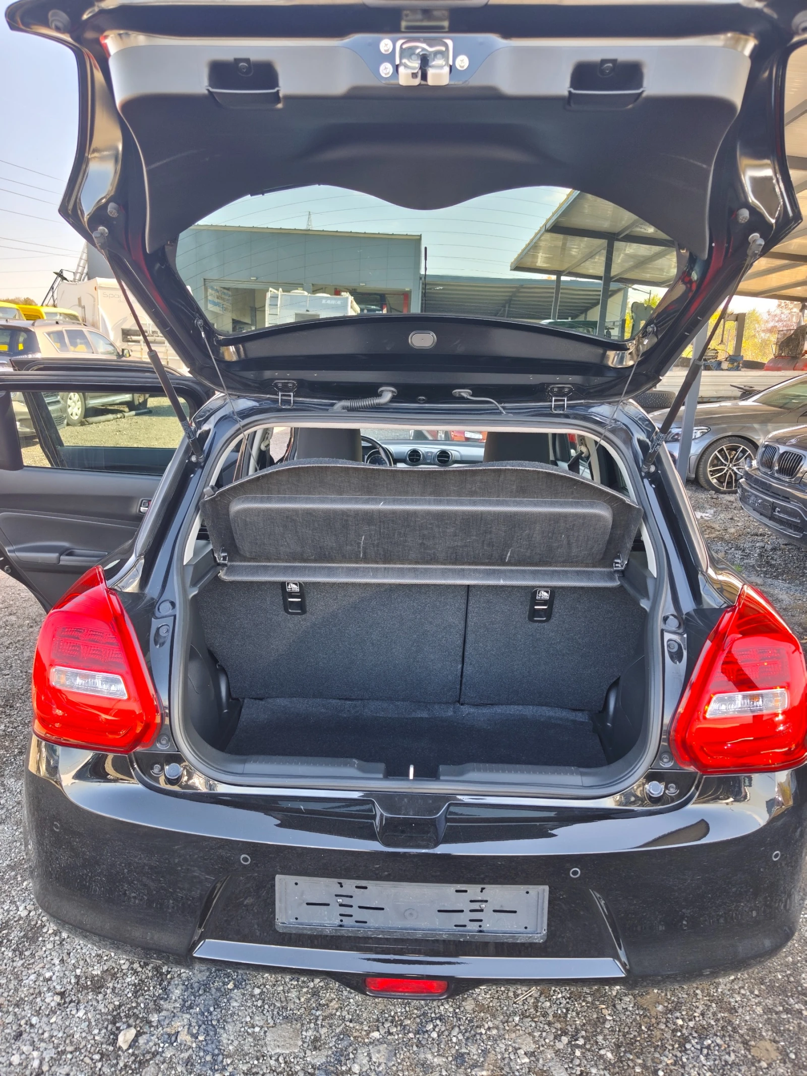 Suzuki Swift 1.2 Hybrid 4x4 Swiss | Mobile.bg � ����������� 14