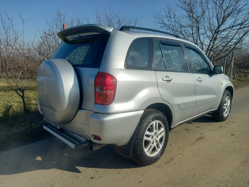 Toyota Rav4 2.0 VVT-i  4x4, снимка 6 - Автомобили и джипове - 48410039