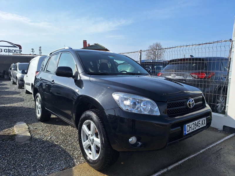 Toyota Rav4 2.2 D4D , снимка 3 - Автомобили и джипове - 49485521