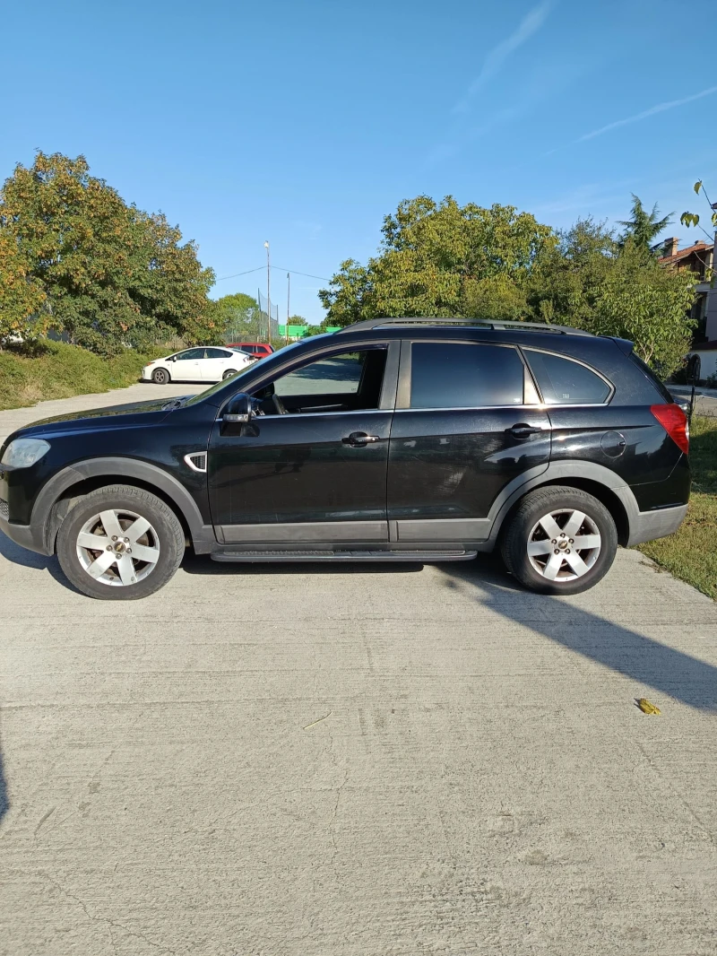Chevrolet Captiva, снимка 2 - Автомобили и джипове - 51845415