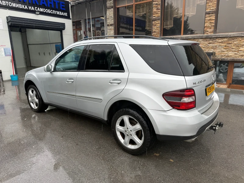 Mercedes-Benz ML 420, снимка 2 - Автомобили и джипове - 52303646