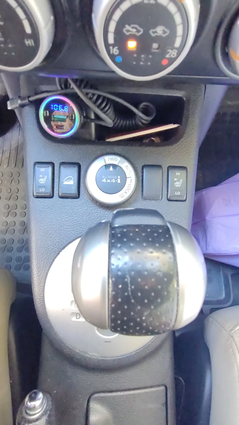 Nissan X-trail T31, снимка 14 - Автомобили и джипове - 52329186