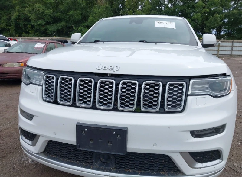 Jeep Grand cherokee SUMMIT Обдух* Harman/Kardon* 8ZF* Дистроник* Пано* - 34500 лв. - 30575909 1