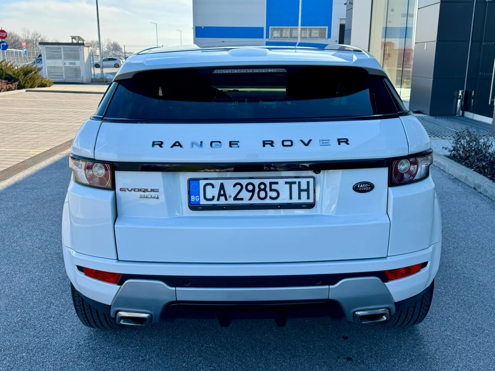 Land Rover Evoque Dynamic Coupe - изображение 4