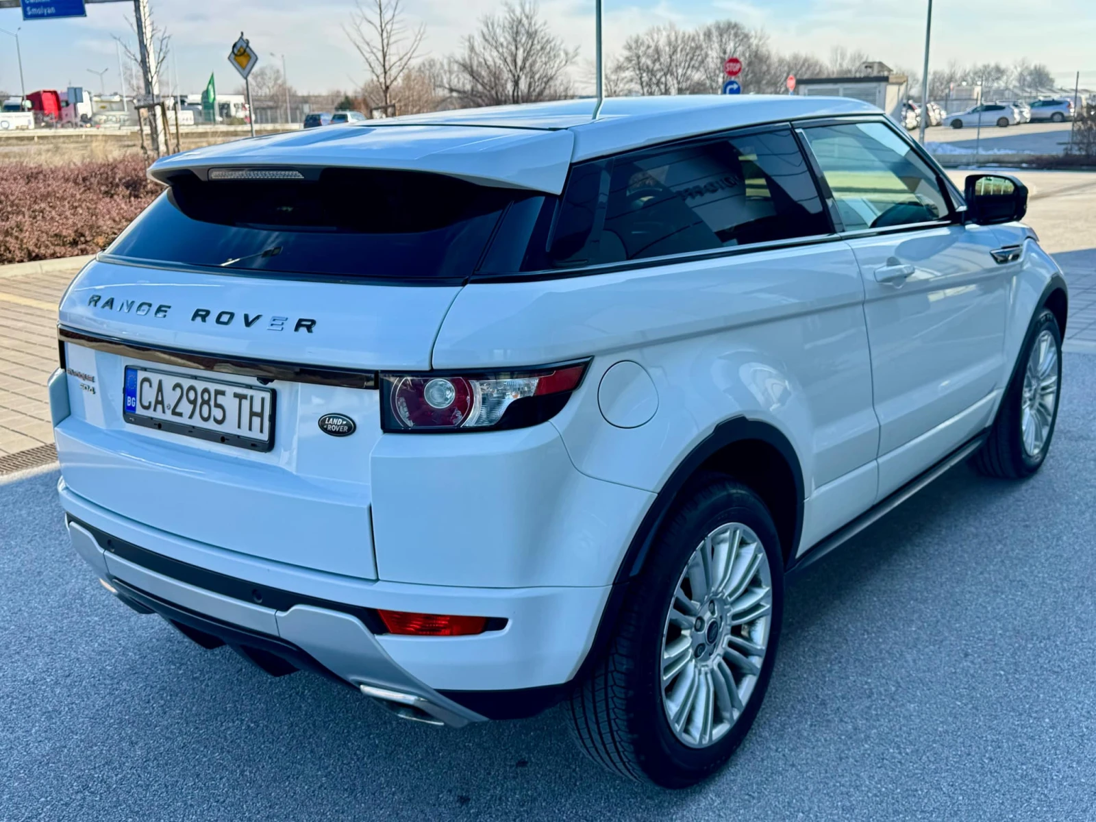 Land Rover Evoque Dynamic Coupe - изображение 5