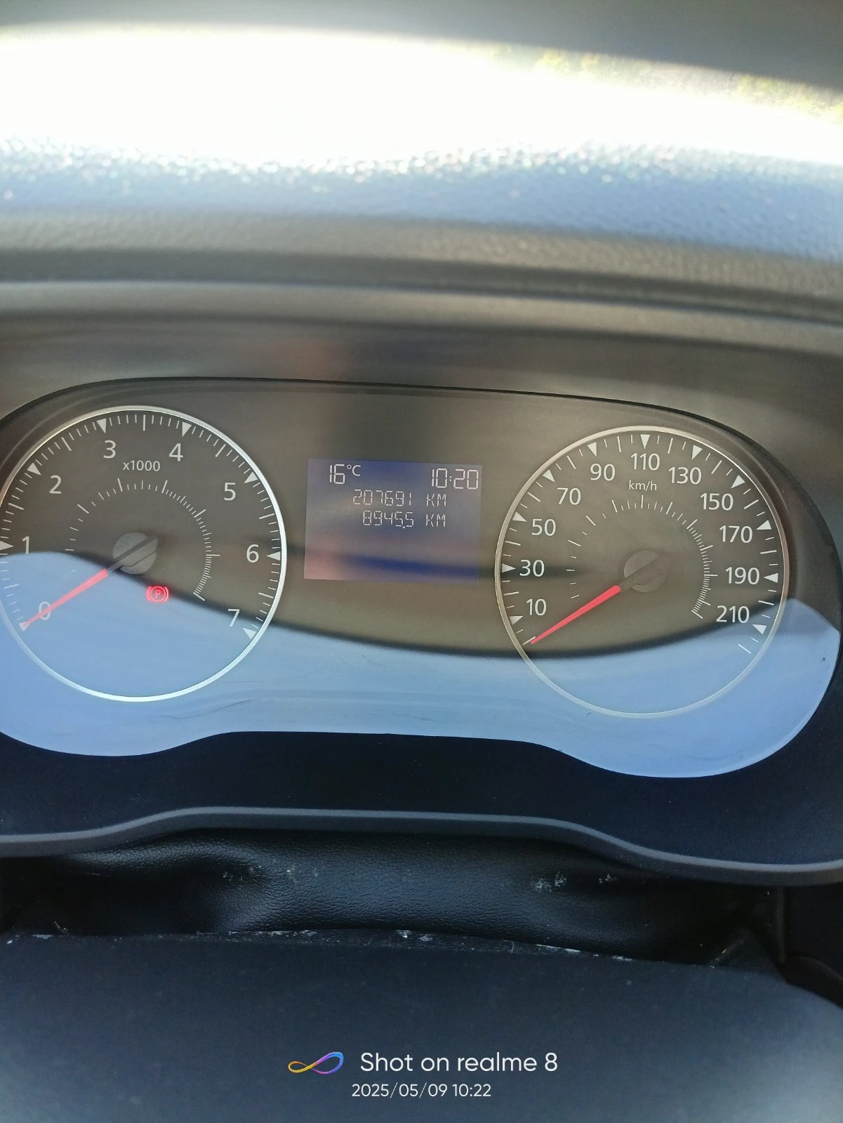 Dacia Duster 1.5 dCi 4х2 - изображение 7