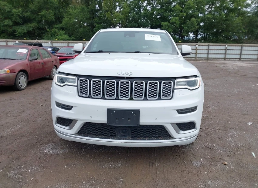 Jeep Grand cherokee SUMMIT Обдух* Harman/Kardon* 8ZF* Дистроник* Пано* - изображение 7