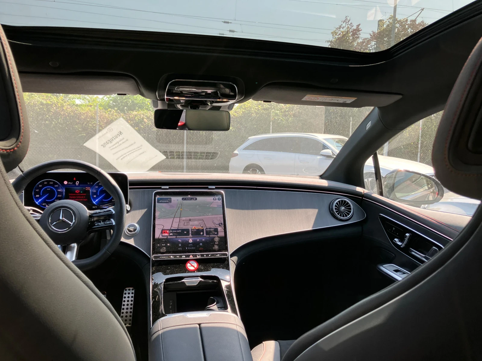 Mercedes-Benz EQE | Mobile.bg � ����������� 12