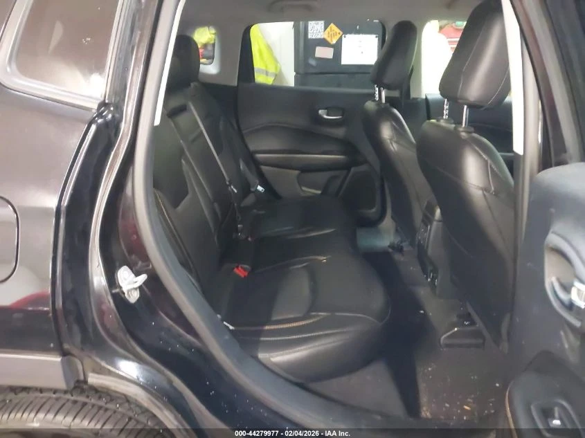 Jeep Compass 2.4l Limited 4X4 | Mobile.bg � ����������� 8