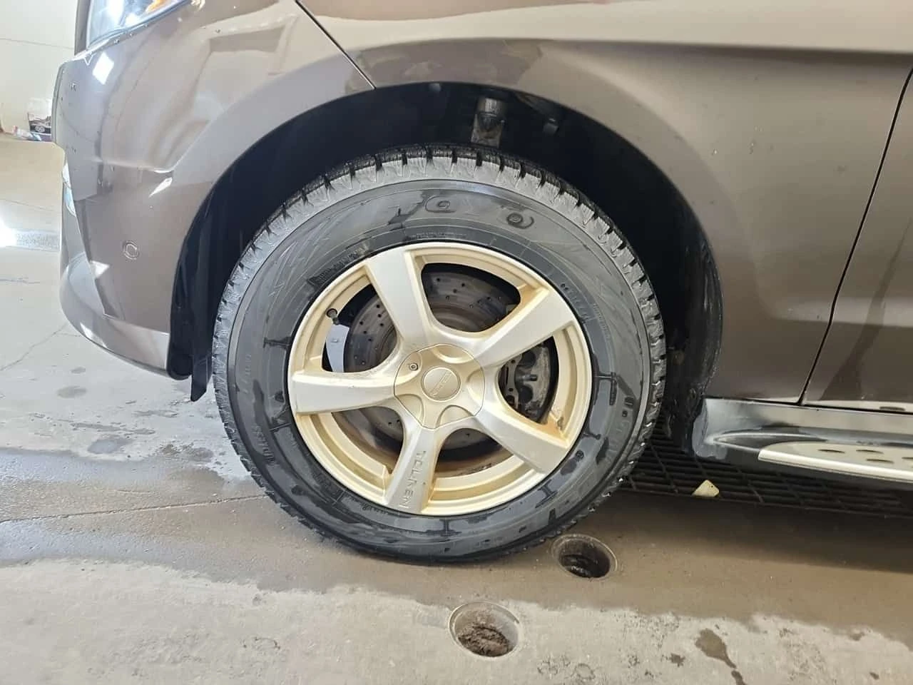 Mercedes-Benz ML 350 * BLUETEC * CARFAX * ДВА КЛЮЧА * BLIND SPOT, снимка 6 - Автомобили и джипове - 53894744