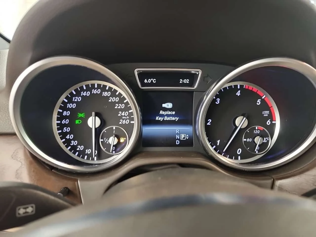 Mercedes-Benz ML 350 * BLUETEC * CARFAX * ДВА КЛЮЧА * BLIND SPOT, снимка 9 - Автомобили и джипове - 53894744