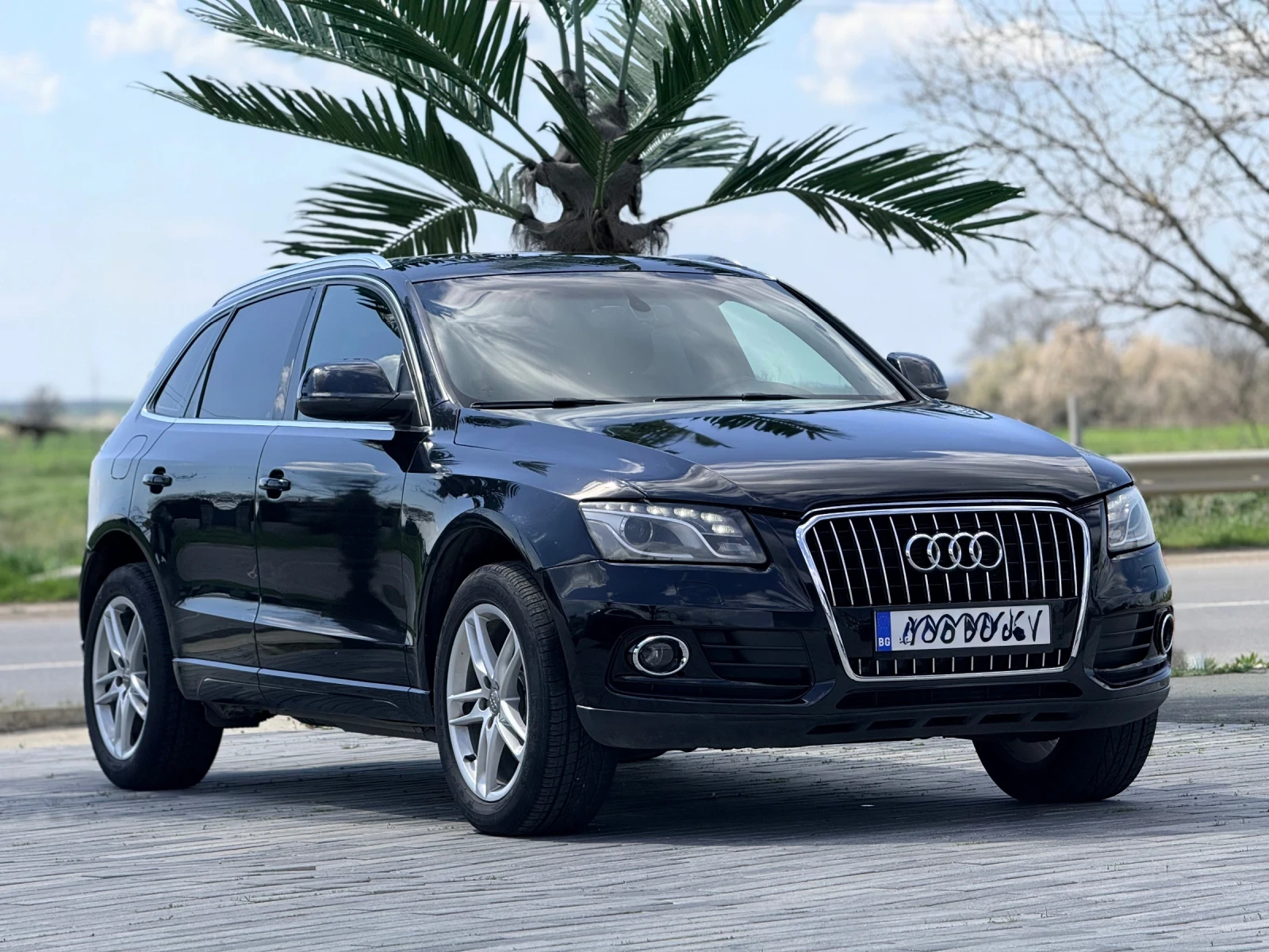 Audi Q5 8R 3.0 TDI, снимка 2 - Автомобили и джипове - 54102203