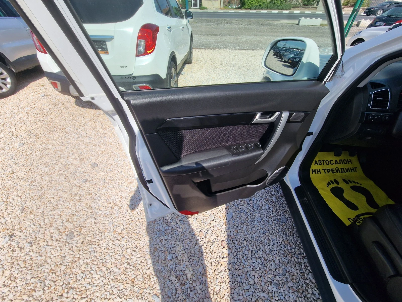 Chevrolet Captiva 2.4 BENZIN-TOP, снимка 10 - Автомобили и джипове - 54335617