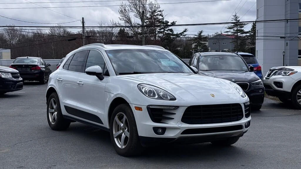 Porsche Macan S* BOSE* CARBON* ПОДГРЕВ* ОБДУХ* ПАНОРАМА* КАМЕРА, снимка 3 - Автомобили и джипове - 54457409