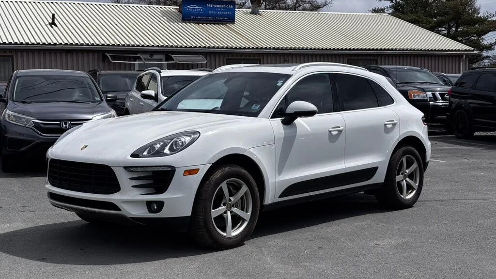 Porsche Macan S* BOSE* CARBON* ПОДГРЕВ* ОБДУХ* ПАНОРАМА* КАМЕРА, снимка 2 - Автомобили и джипове - 54457409