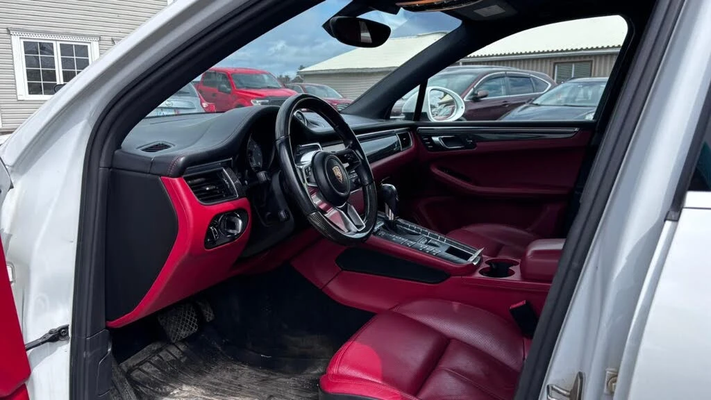 Porsche Macan S* BOSE* CARBON* ПОДГРЕВ* ОБДУХ* ПАНОРАМА* КАМЕРА, снимка 7 - Автомобили и джипове - 54457409