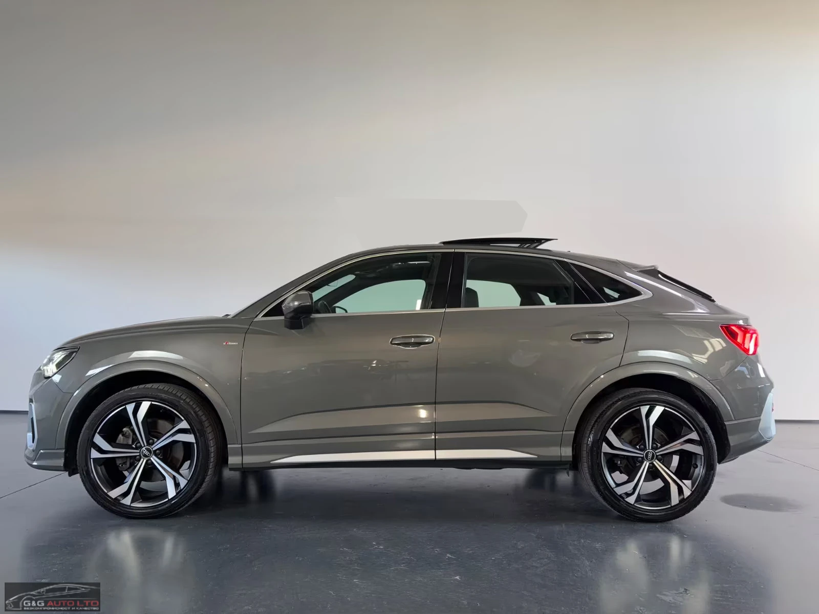 Audi Q3 Sportback 40TFSI/190HP/S-LINE/PANO/360/SONOS/274q, снимка 3 - Автомобили и джипове - 54466800