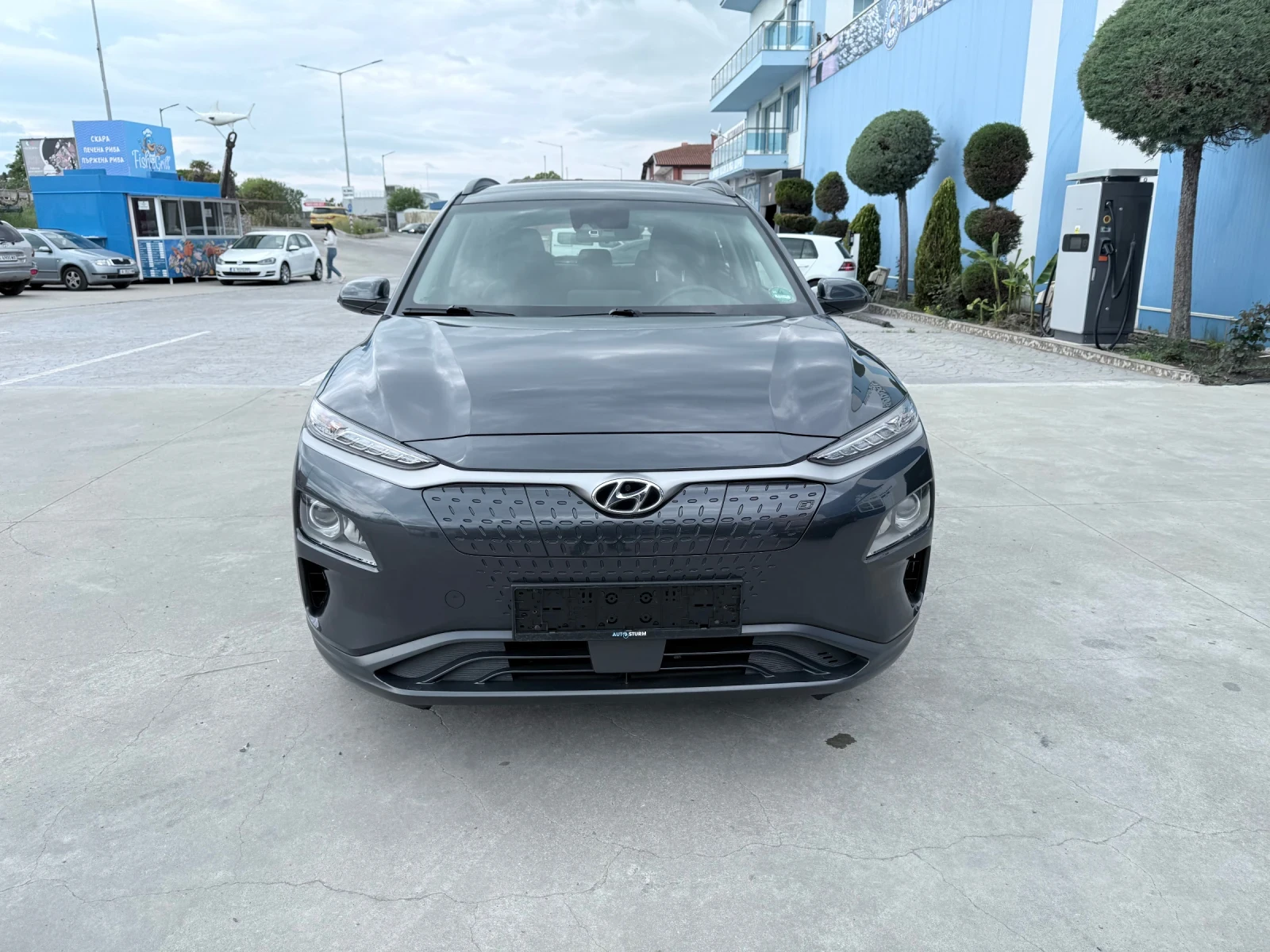 Hyundai Kona