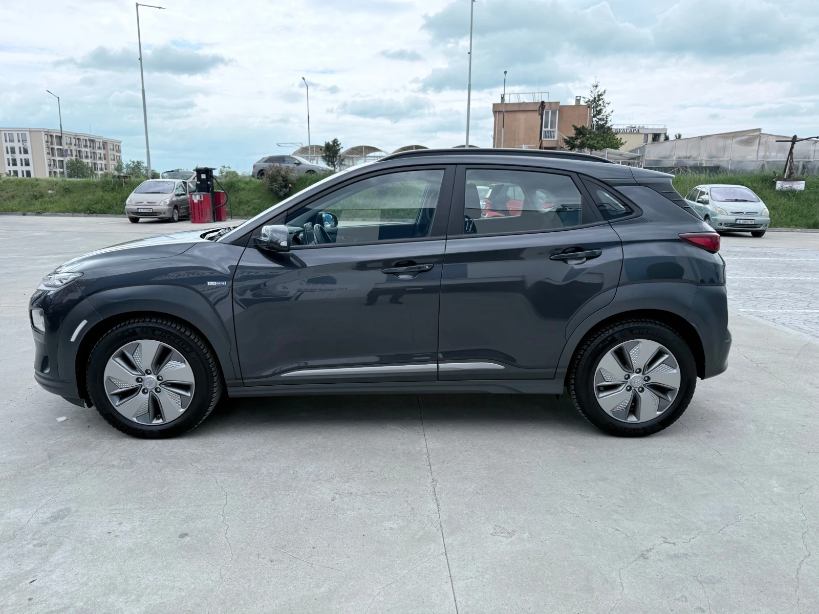 Hyundai Kona, снимка 6 - Автомобили и джипове - 54628814