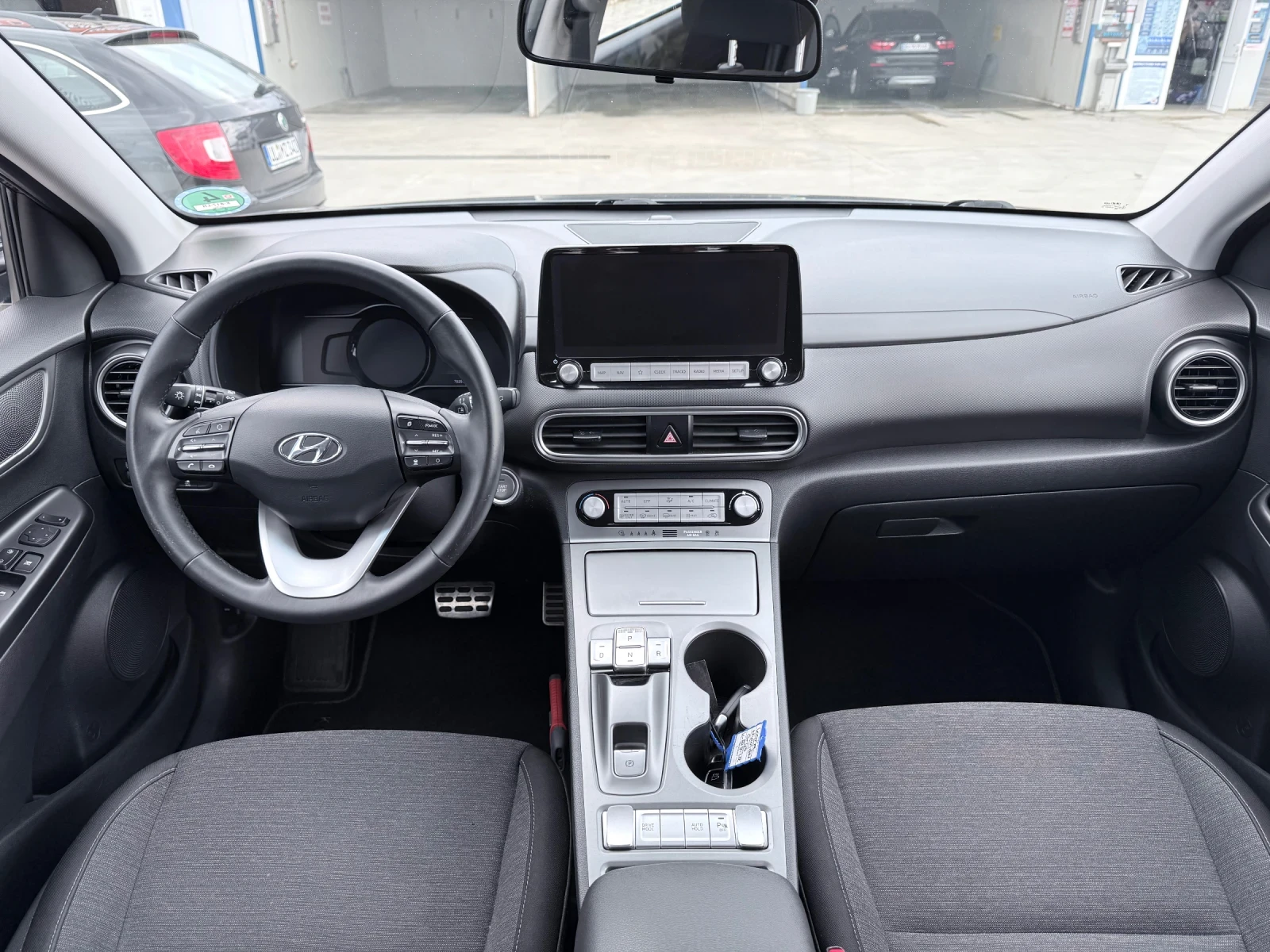 Hyundai Kona, снимка 9 - Автомобили и джипове - 54628814
