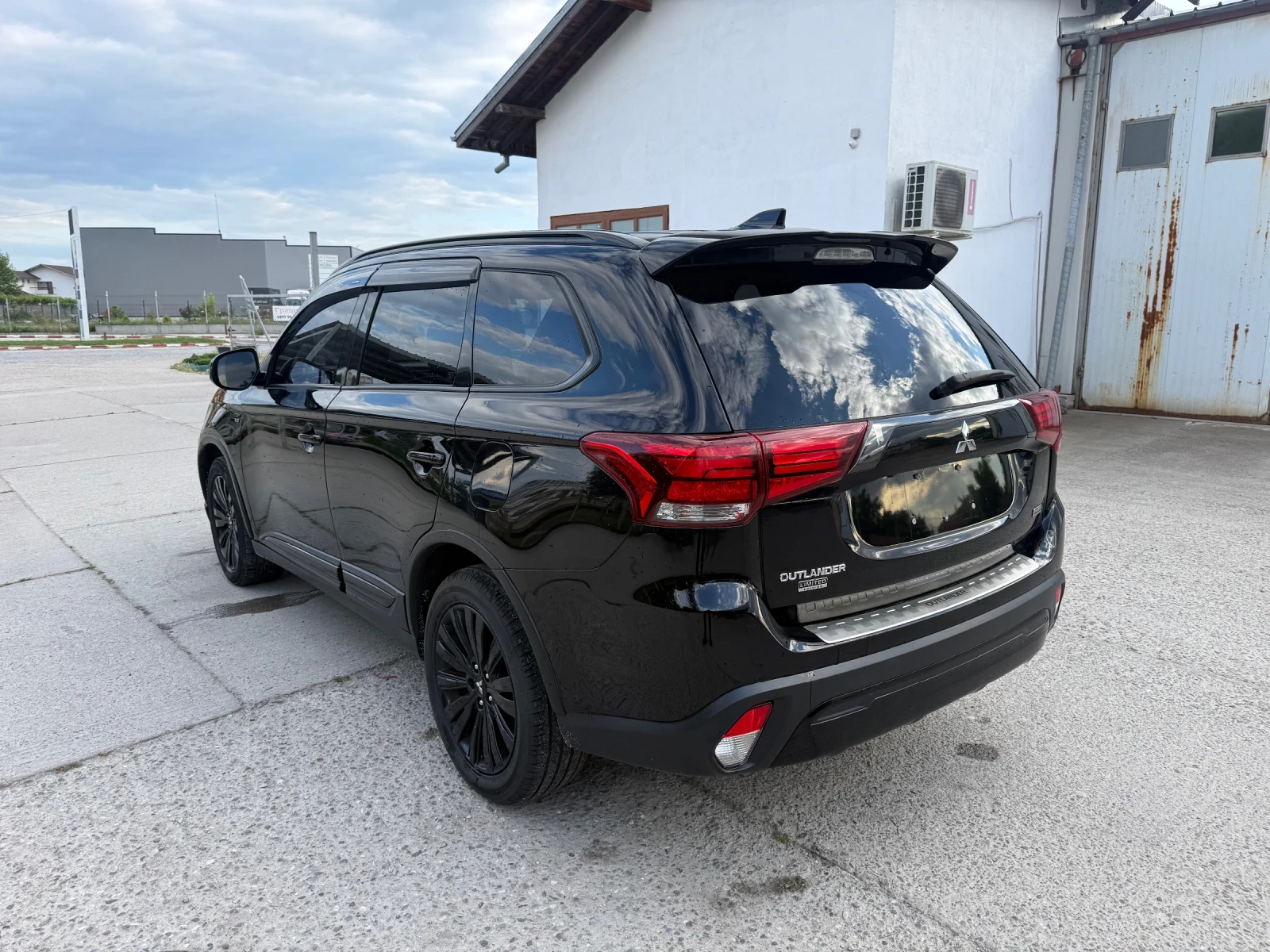 Mitsubishi Outlander 3.0 GT S-AWD | Mobile.bg � ����������� 5