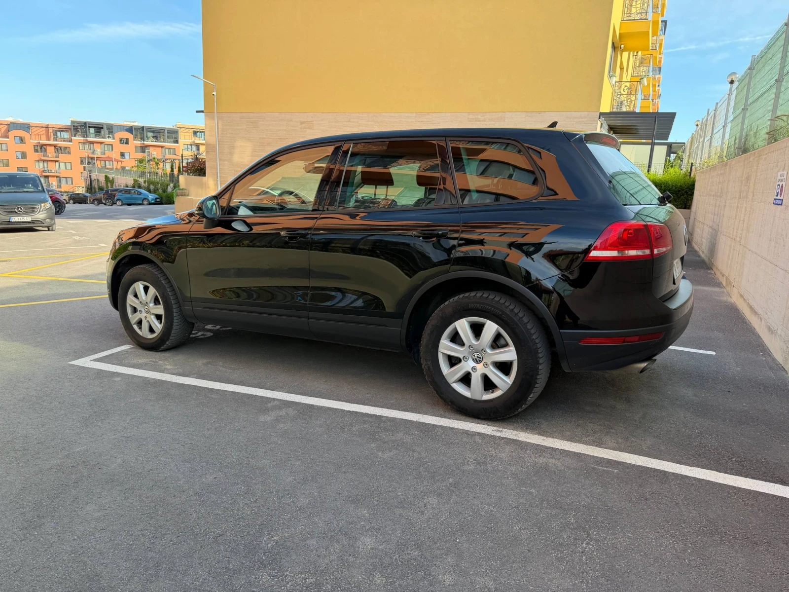 VW Touareg 3.0 V6 TDI 4Motion, снимка 12 - Автомобили и джипове - 54659358