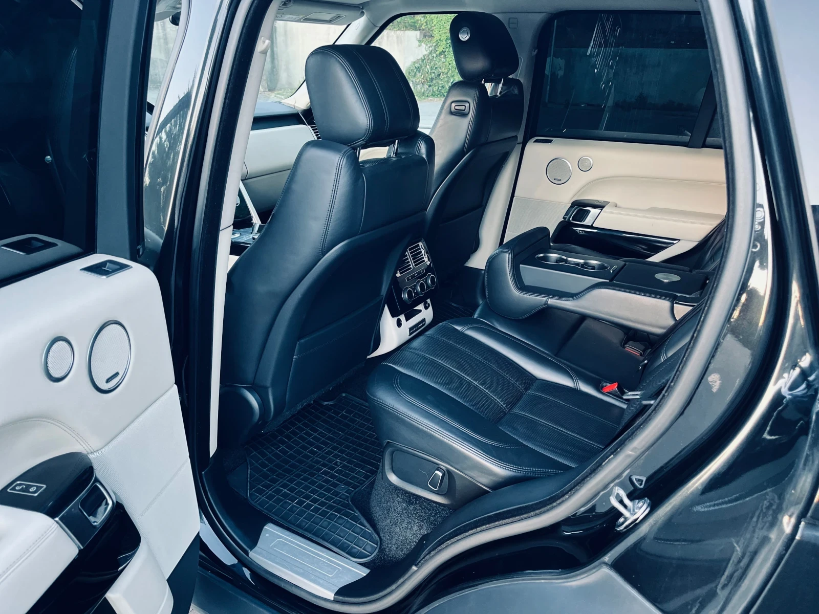Land Rover Range rover 4.4SDV8 Pano* Meridinan | Mobile.bg � ����������� 11