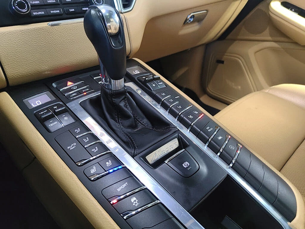 Porsche Macan S, снимка 14 - Автомобили и джипове - 55362018
